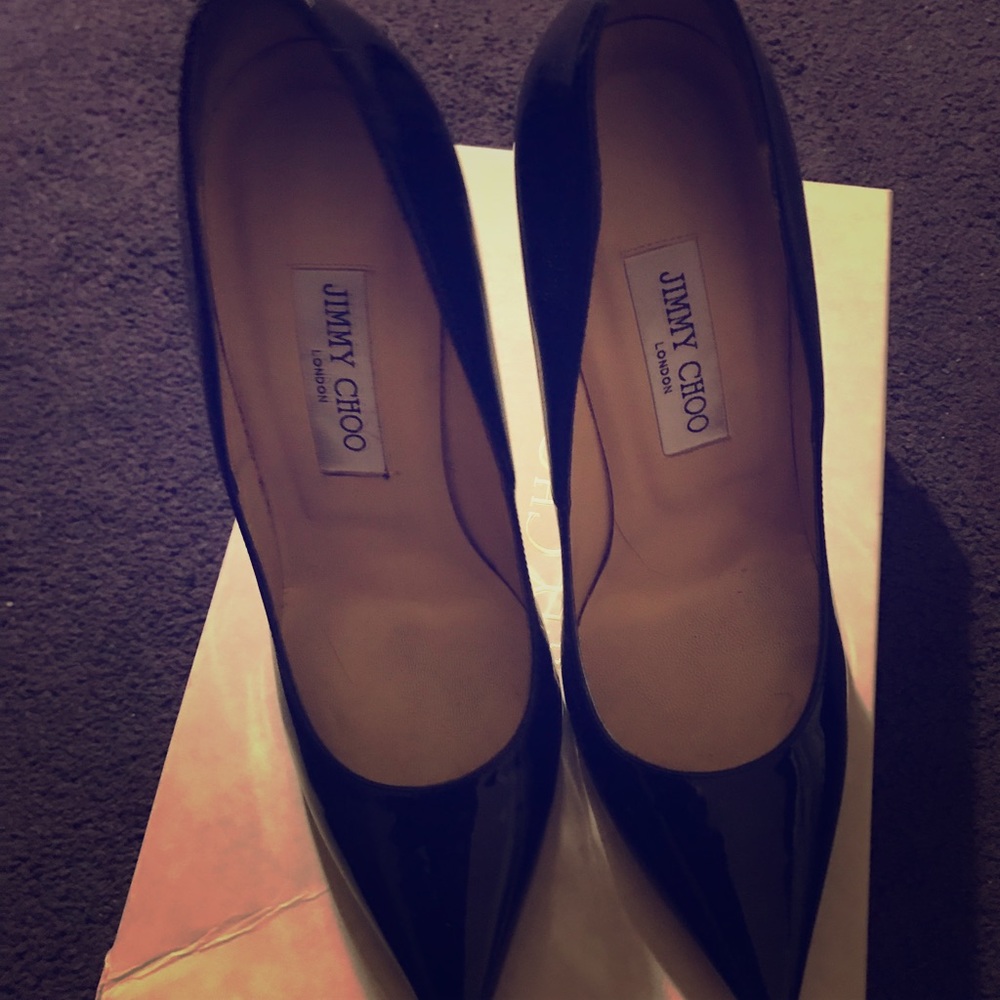 Black Jimmy Choo pumps